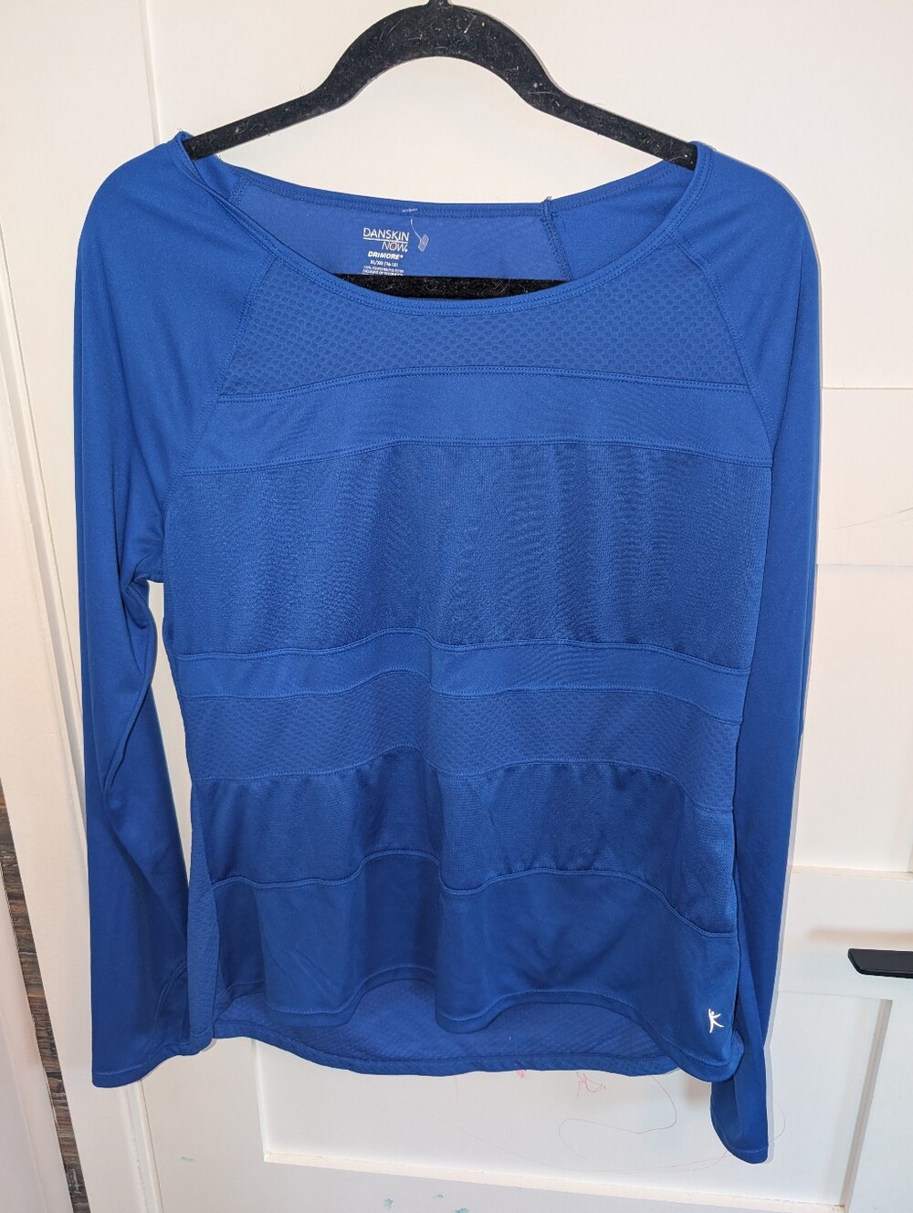 Danskin Blue Textured Long Sleeve Active Top